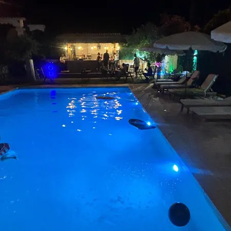 Отель Rancho Grande